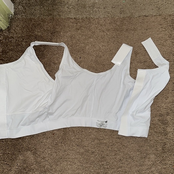 White bra /vest - Picture 5 of 9